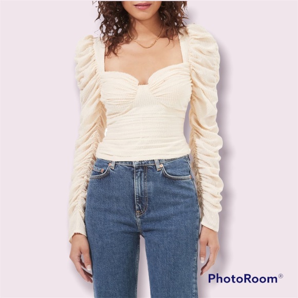 Astr Cream Ruched Blouse - Picture 1 of 2